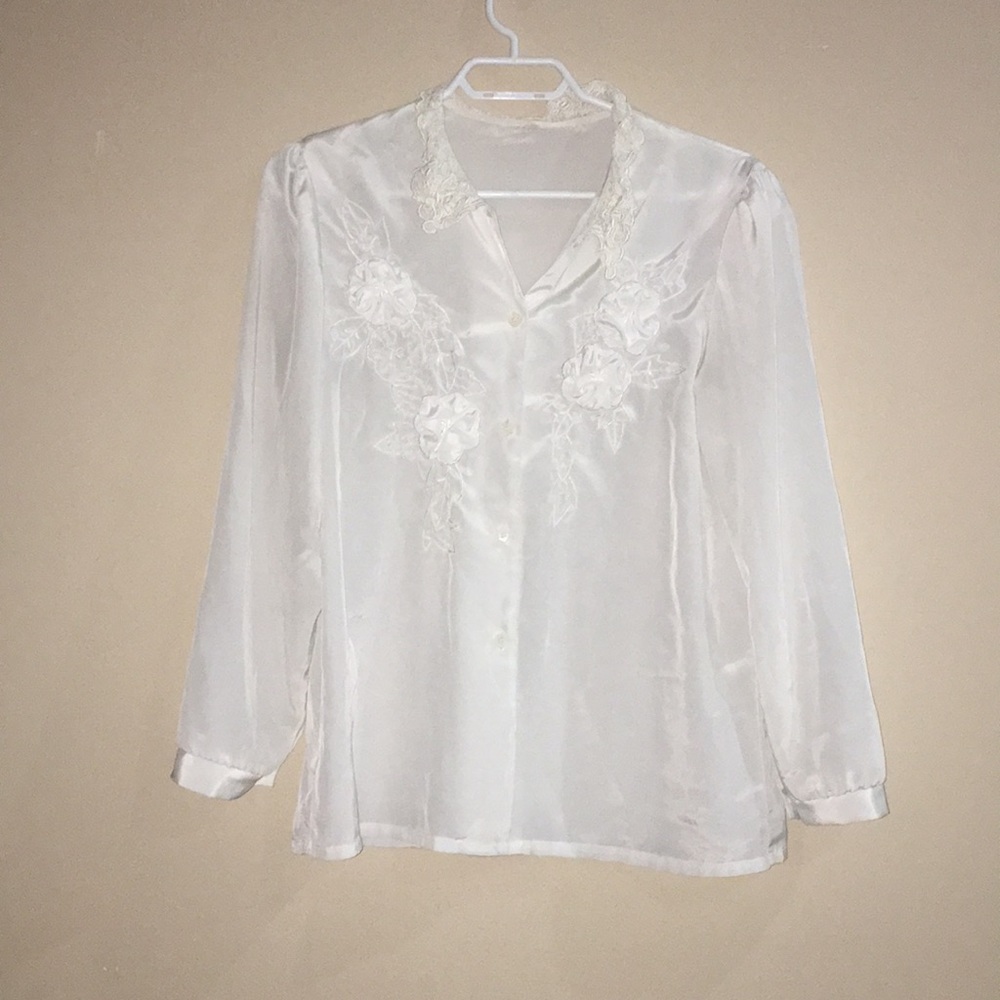 White vintage blouse with embroidered collar